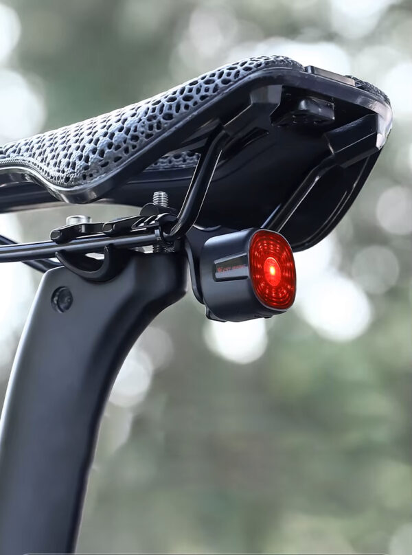 Luz trasera mini 3 formas de sujetar - Image 10