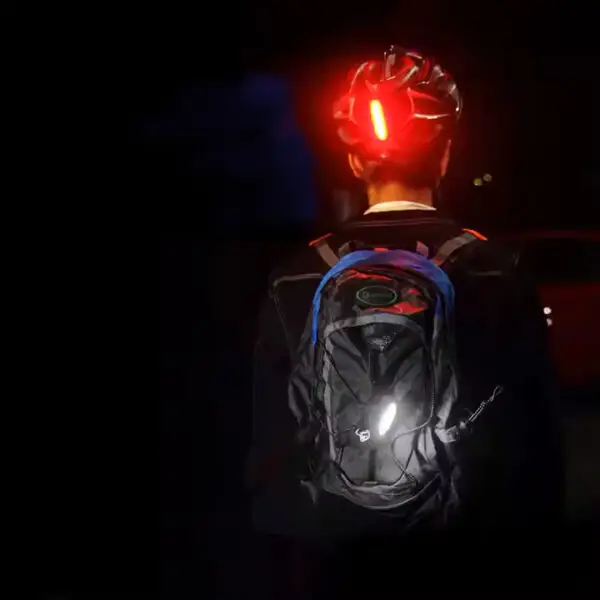 Luz trasera para bicicleta, resistente al agua, recargable vía USB - Image 8